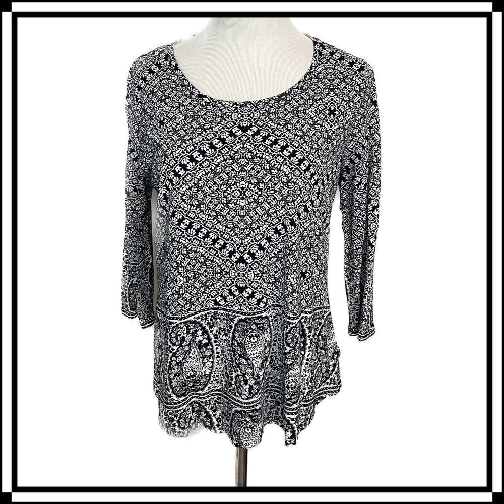 Like New! Lucky Brand 3/4 Sleeve, Top, Size L